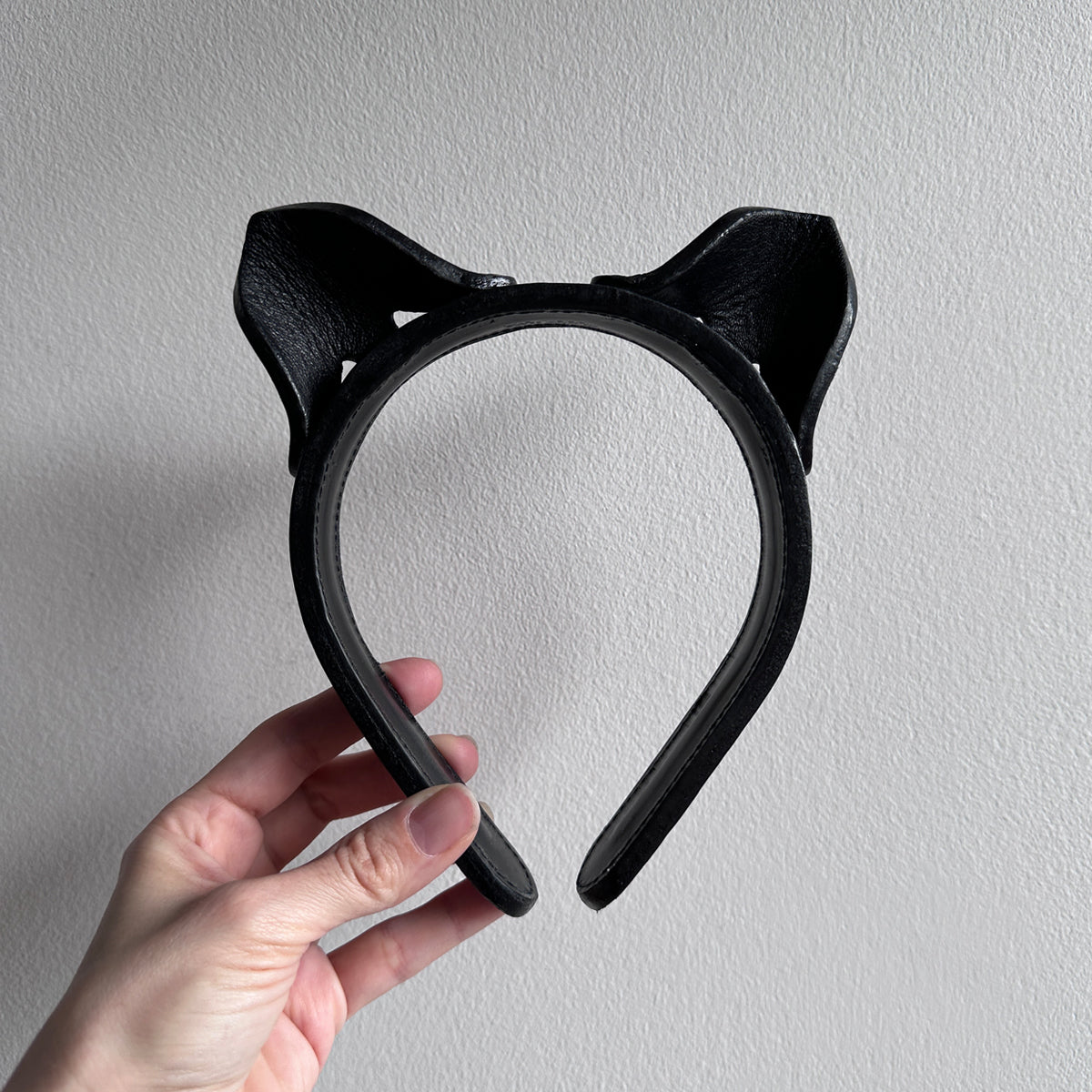 ARCHIVAL CAT EAR HEADBAND BLACK