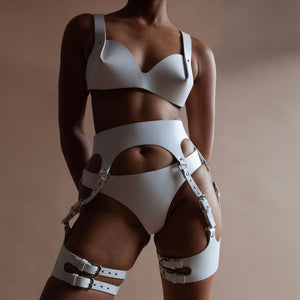 CURVED CUT OUT SUSPENDER