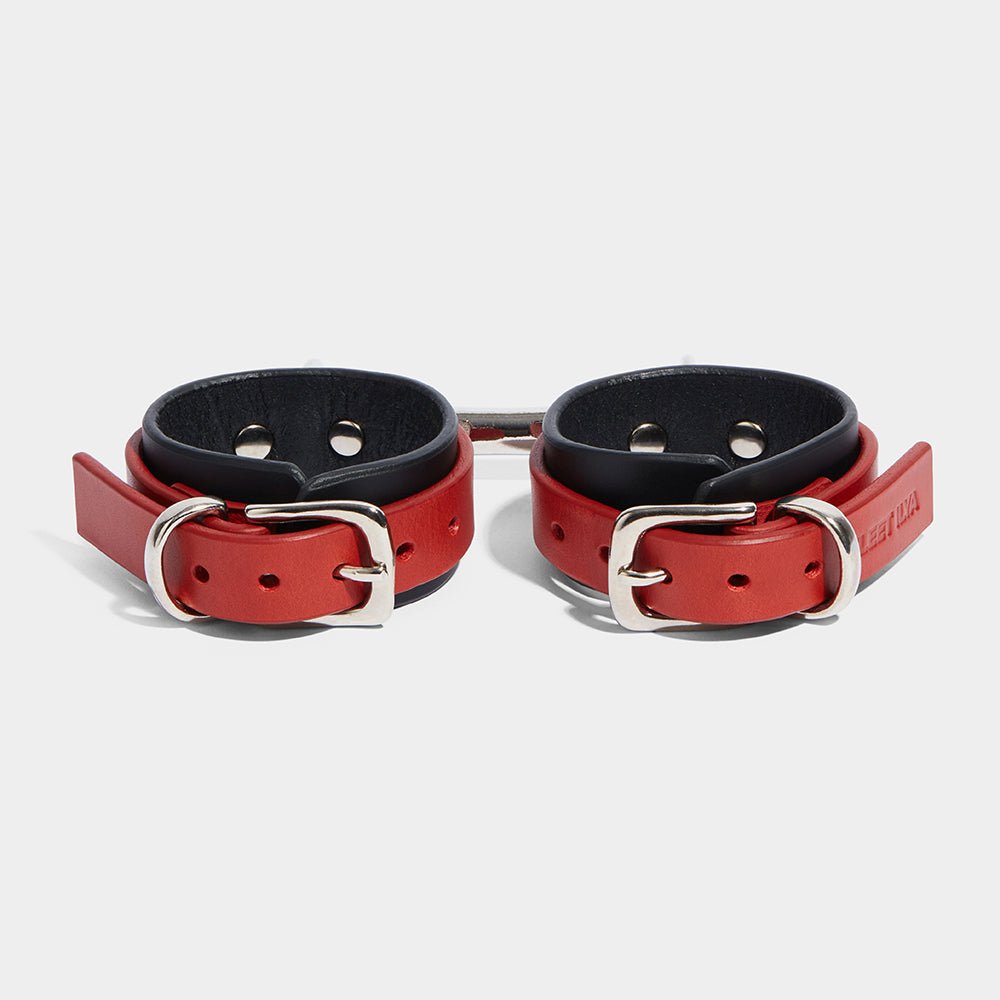 WING CUFFS BLACK RED Signature Leather Accessories Fleet Ilya